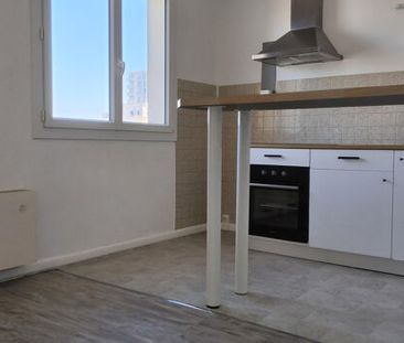 Appartement 3 pièces 62m2 REIMS 796 euros - Photo 1