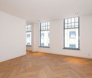 Appartement te huur: Heulstraat 5-B 2514 ER Den Haag - Photo 2