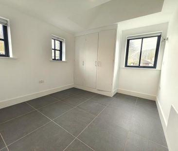 3 bedroom detached house to rent - Photo 3
