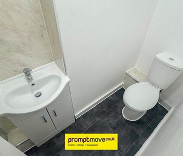 3 bedroom terraced house to rent - Photo 4