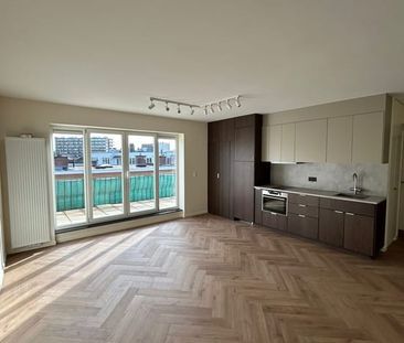 Appartement te huur - Photo 1