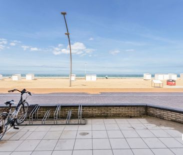 Gemeubelde studio te huur met zeezicht - Photo 1