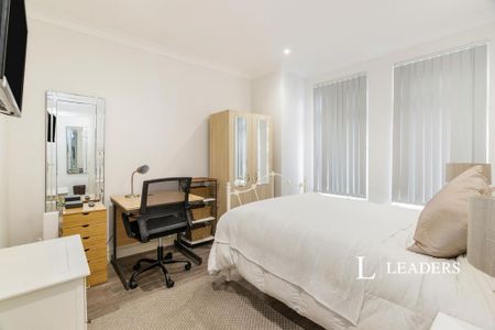 5 bedroom terraced house to rent - Photo 5