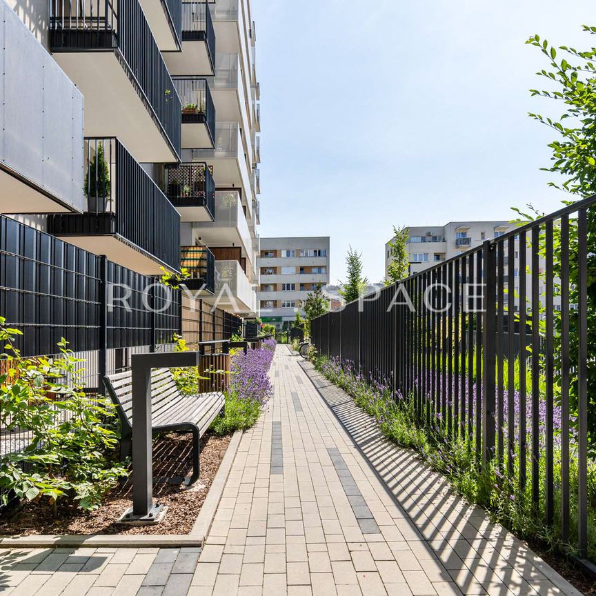 2 oddzielne pokoje z kuchnią! - Photo 1