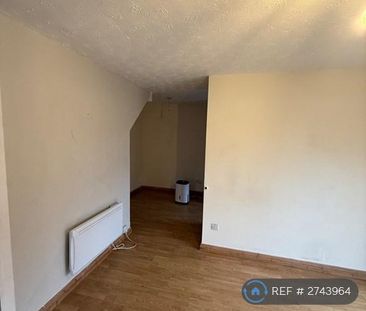 2 bedroom semi-detached house to rent - Photo 1