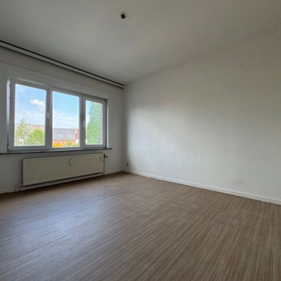 Appartement te huur - Photo 1