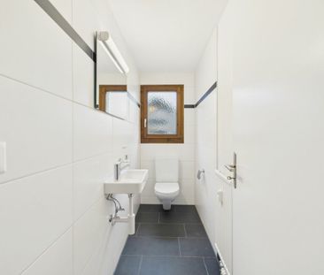 neu sanierte 4.5 Zimmer-Wohnung mit Balkon - Photo 1