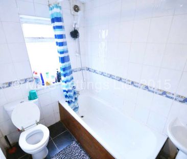 26 Park View Avenue, Leeds, LS4 2LH - Photo 6