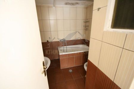 Studio/Γκαρσονιέρα για ενοικίαση Κέντρο (Πτολεμαϊδα) - Φωτογραφία 2