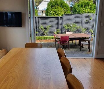 Charming 3BR Home with Harbour Views - Photo 2