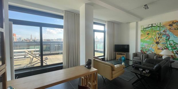 Penthouse te huur in Brussel voor € 1.490 met 1 slaapkamer - Photo 1
