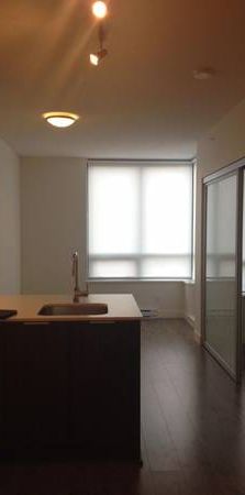 $2,400 / 1br - 476ft2 - Beautiful, Unfurnished 1 Bedroom, 1 Bath + Den - Photo 1