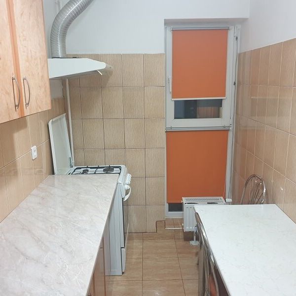 Titan - Rasarit de Soare - Photo 1