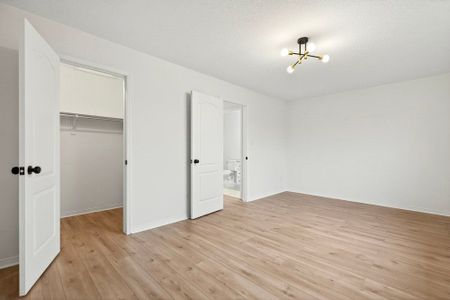 For Lease - 39 Foxborough Drive, Hamilton, Ontario - Photo 2