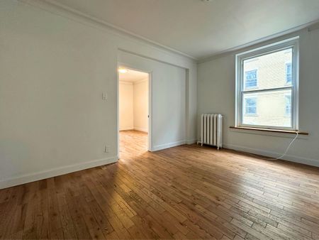 Appartement 2 chambres au centre-ville de Montréal, non meublé - Photo 4