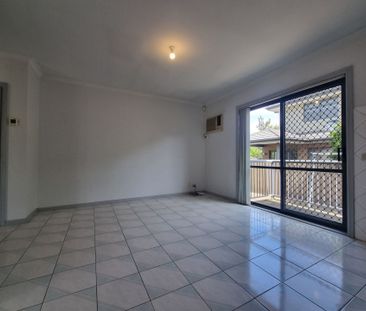 Immaculate 3 Bedroom Home in Ideal Location - Photo 3