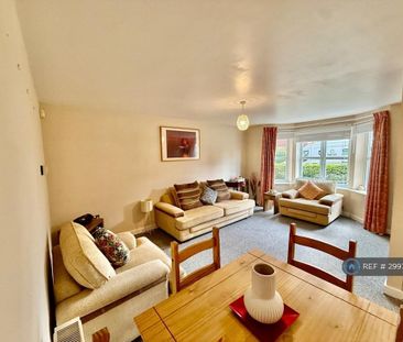 2 bedroom flat to rent - Photo 4