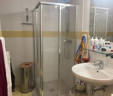 Maisonnette mit 2 Balkone und 2 Parkplätze - Photo 2