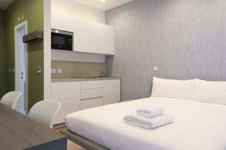 1 Bed Flat, Lymington Road, NW6 - Photo 2