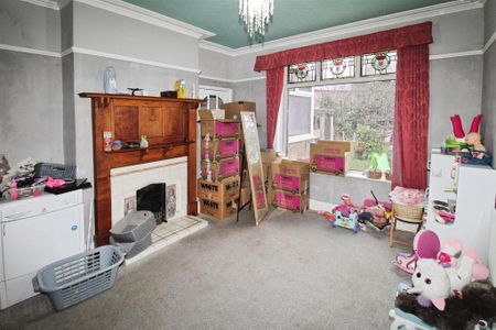 3 bedroom semi-detached house to rent - Photo 3