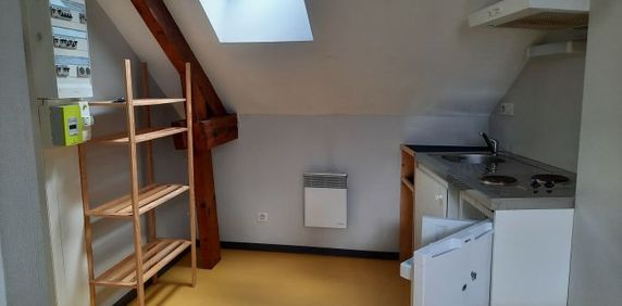 Location Appartement 1 pièce Meublé 18m² EGLETONS 19300 - Photo 2