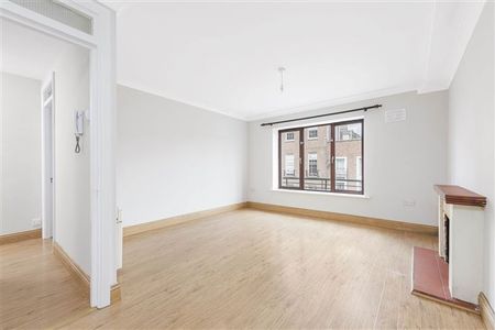 Apartment 92 Pemberton House, 33 Mountjoy Square, Dublin 1, County Dublin, D01 PW71 - Photo 4