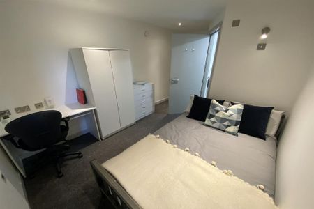 5 bedroom apartment to rent - Photo 3