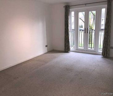 2 bedroom property to rent in Stanmore - Photo 3