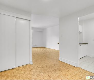 326-200, av. Kensington, Westmount à louer - Photo 3