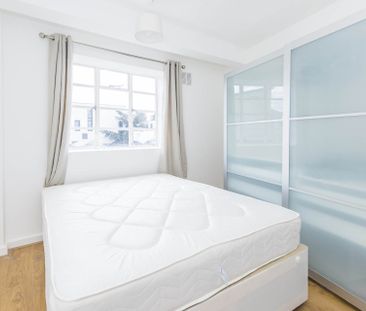 Price £2,000 pcm - Available Now - Furnished - Photo 6