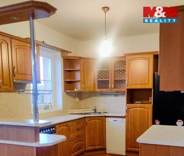 Pronájem domu 120 m² s pozemkem 382 m² - Photo 1