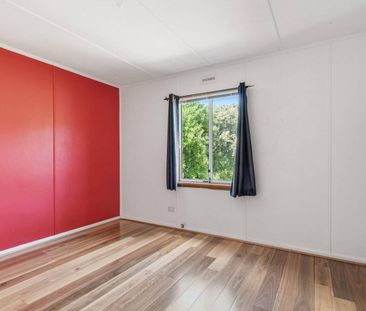 Modern Comfort Meets Family Living - Photo 5