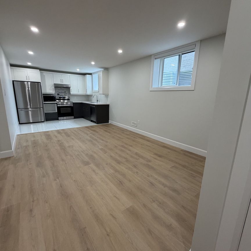 For Lease - 2281 Southport Crescent Unit# LOWER, London South, Ontario - Photo 1