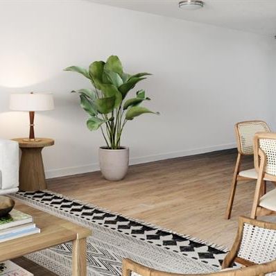 Navaho Walk-ups - Photo 3