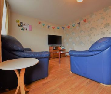 4 bedroom House in Holborn View Bed), Leeds - Photo 5