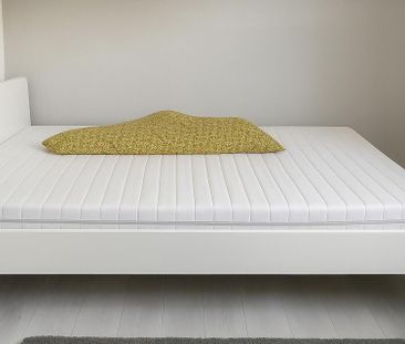 Gemütliche 1-Zimmer-Dachgeschosswohnung in ruhiger Lage – Beilstein... - Photo 1