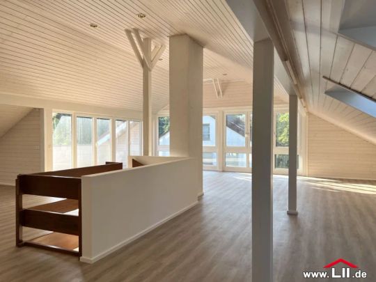 schöne Maisonette-Wohnung mit Loggia - Foto 1