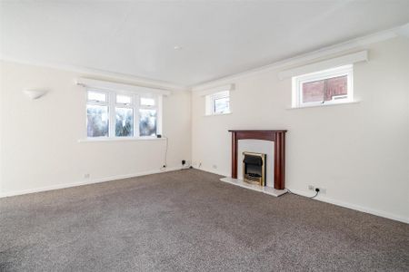 3 bedroom detached house to rent - Photo 5