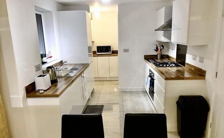 Room in a Shared House, Discovery Drive, NG8 - Photo 5