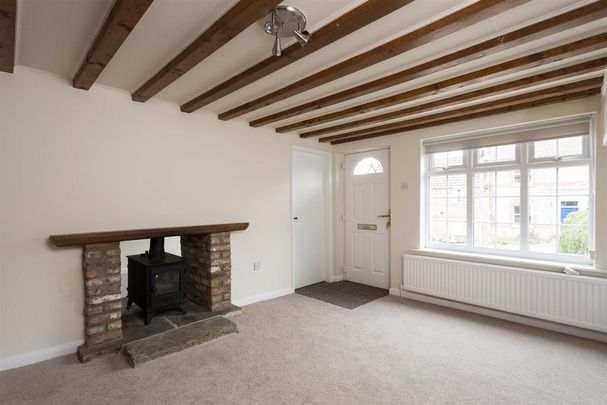 3 bedroom cottage to rent - Photo 1