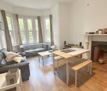 2 Bedroom Flat - Photo 1