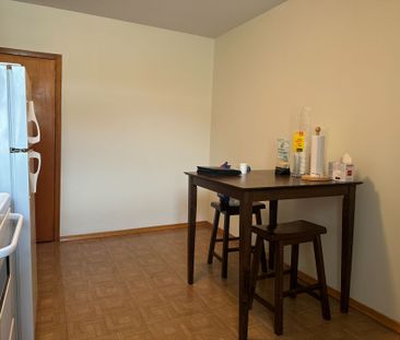 For Lease - 784 Adelaide Street Unit# 2nd, Toronto, Ontario - Photo 1