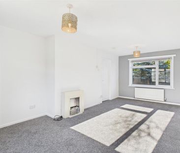 3 bedroom end of terrace house to rent - Photo 5