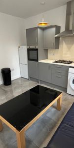 Kelsall Terrace - Photo 3