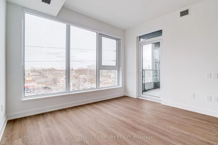 1007 The Queensway #308 - Photo 3