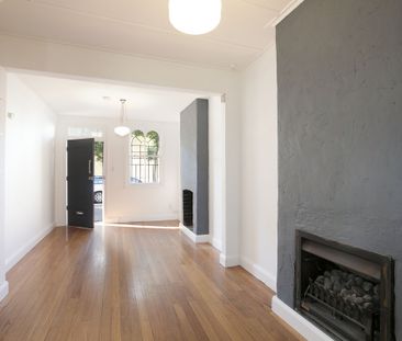 29 Vine Street, Darlington NSW 2008 - House For Rent | Domain - Photo 6