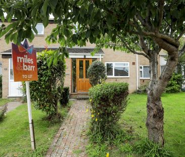 Roselands, Walmer, Deal, CT14 7QE, Kent - Photo 1