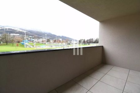 New 2.5-room apartment for rent in Monthey - Foto 3