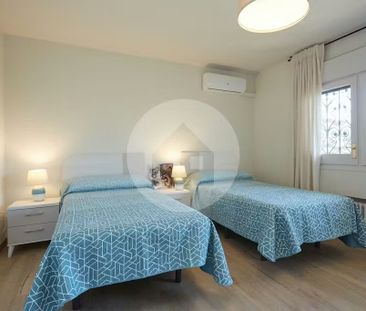 Carrer de Sant Pere Claver, Barcelona, Catalonia 08017 - Photo 5