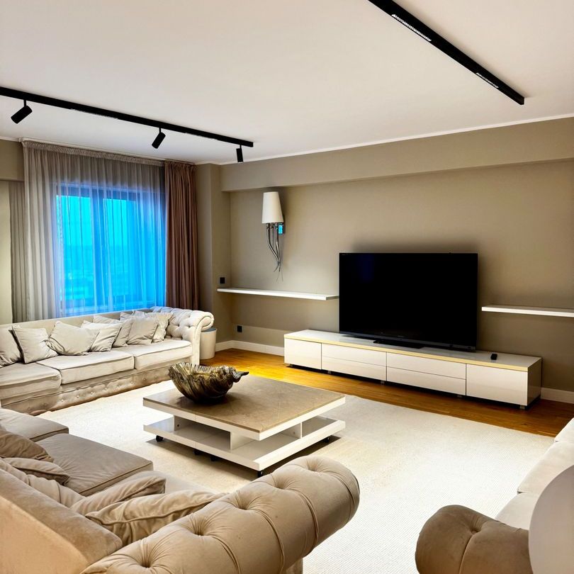 NOU | Penthouse de Inchiriat | Floreasca | 210 mp - Photo 1